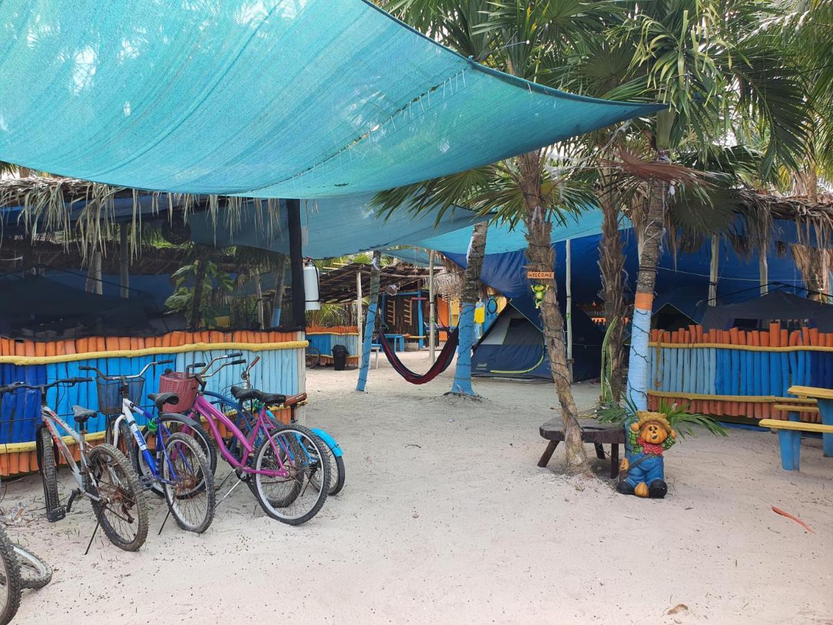 Camping Del Ritmo & Kite Club Hotell El Cuyo Exteriör bild