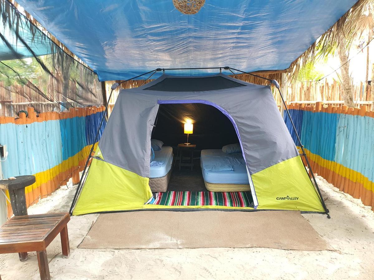 Camping Del Ritmo & Kite Club Hotell El Cuyo Exteriör bild